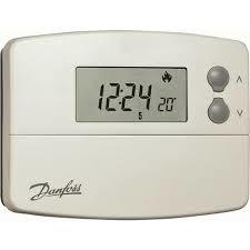 DANFOSS TP 5001 PROGRAMLANABİLİR KABLOLU ODA TERMOSTATI